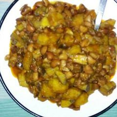 A picture of Beans and riped plantain.