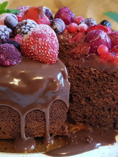 Una foto de MayoChocolat Cake (Bizcocho de chocolate y mayonesa)