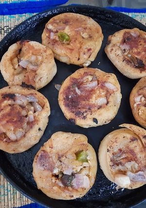 A picture of Mini pinwheel pizza bites.
