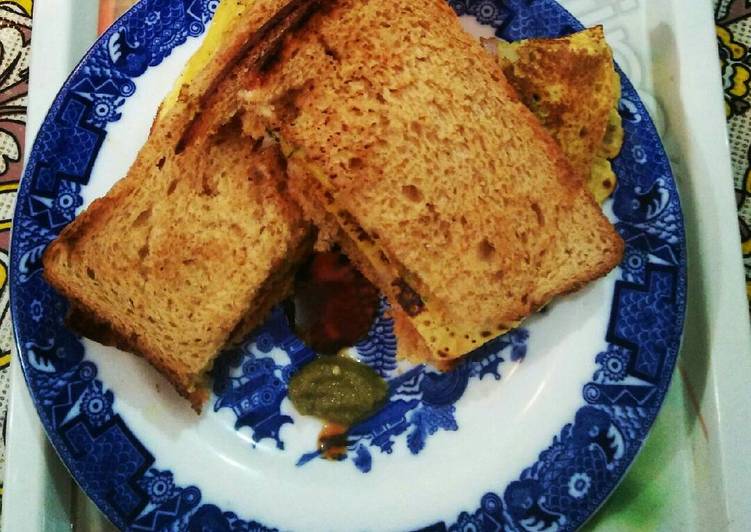 Recipe of Favorite Veg omelette with brown bread