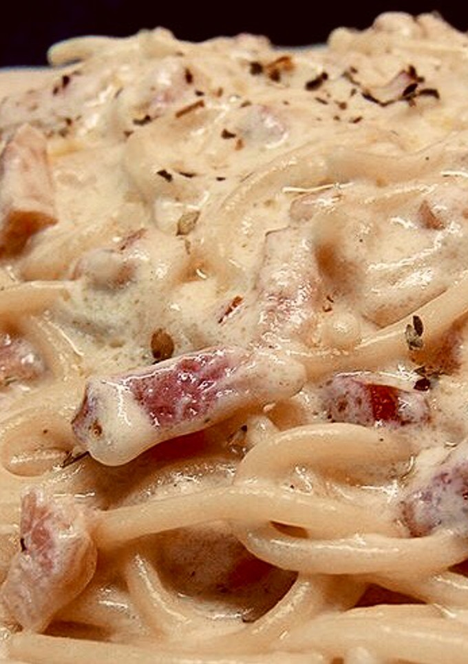 Una foto de 🌞Espaguetis a la carbonara🌞