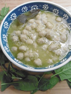 A picture of Lemon flavored Chickpea Soup.