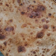 A picture of Khasta Paratha.