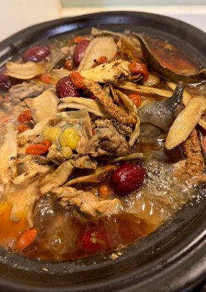 藥膳甲魚雞湯 的食譜成品照片