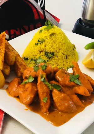 A picture of Calistos Style peri peri chicken strips.