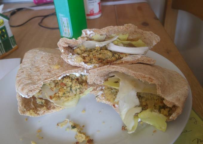 Quick falafel pitas