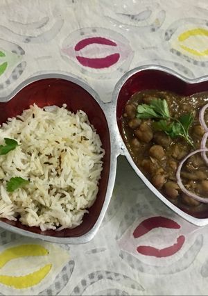 A picture of Chhole with zeera rice#valentinespecial#mealfortwo.