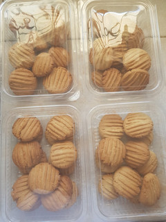 A picture of Yummy home made butter cookies 😋.