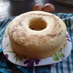 รูปของ Bolu kukus jagung irit telur