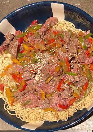 Une photo de Bœuf sauté aux poivrons