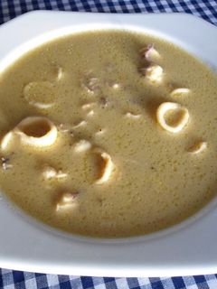 Una foto de Sopa de calamares