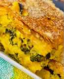 EMPANADA XXL DE 🥬ACELGA🥬, 🥦COLIFLOR🥦 Y 🧅CEBOLLA🧅CARAMELIZADA CON 🧀🧀QUESO 🧀 🧀