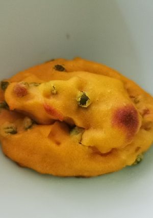 Une photo de Cookies salés carottes - petits pois pour bébé