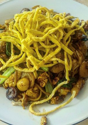Foto resep Bakmi goreng spesial (pedas)