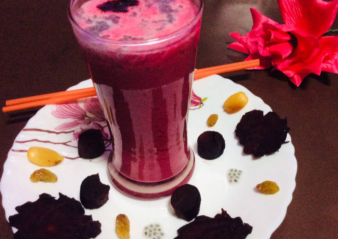 Beetroot yogurt smoothie