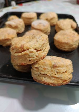 Una foto de Scones de queso fácil y rápido