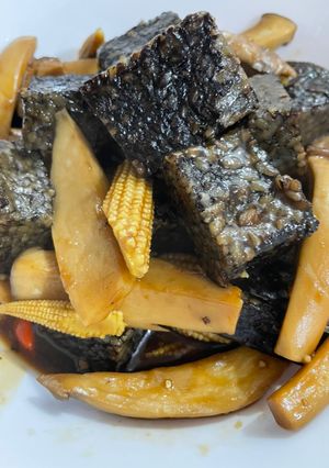 藍藍的-麻油血糕 的食譜成品照片