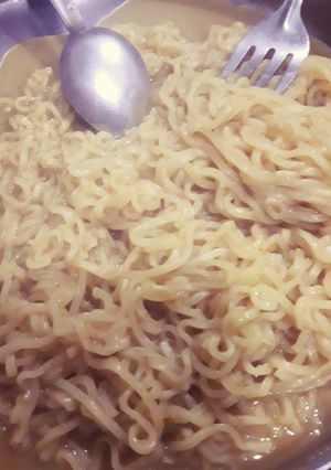 A picture of Maggi.