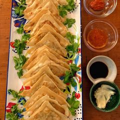 Pork and prawn crispy fried wonton A picture of Pork and prawn crispy fried wonton.
