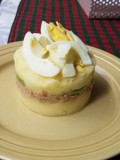 Una foto de Causa de atún light