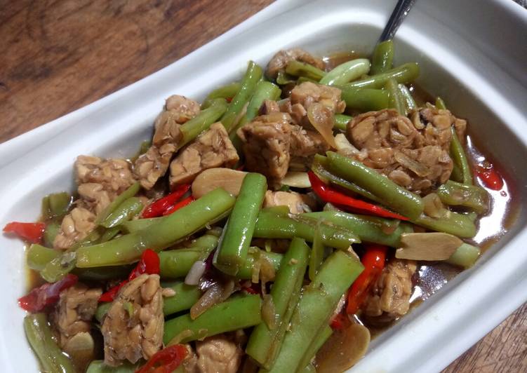 Oseng buncis tempe pedes manis