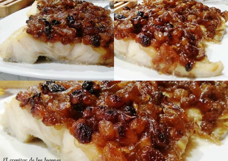 Bacalao Con Cebolla Caramelizada Y Pasas Receta De Chus Pita Cookpad