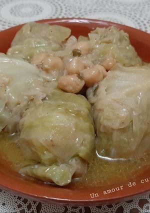 Une photo de Chou vert farci sauce blanche 🍴