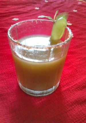 A picture of Grapes and mint juice.