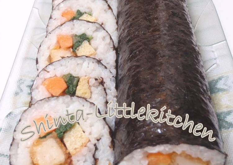Resep Chicken Futomaki (Chicken Gimbab) | Cara Masak Chicken Futomaki (Chicken Gimbab) Yang Enak Dan Lezat