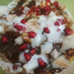 A picture of Aalu tikki.