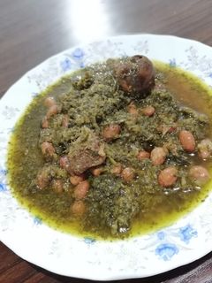 عکسی از دستور خورش کرفس
