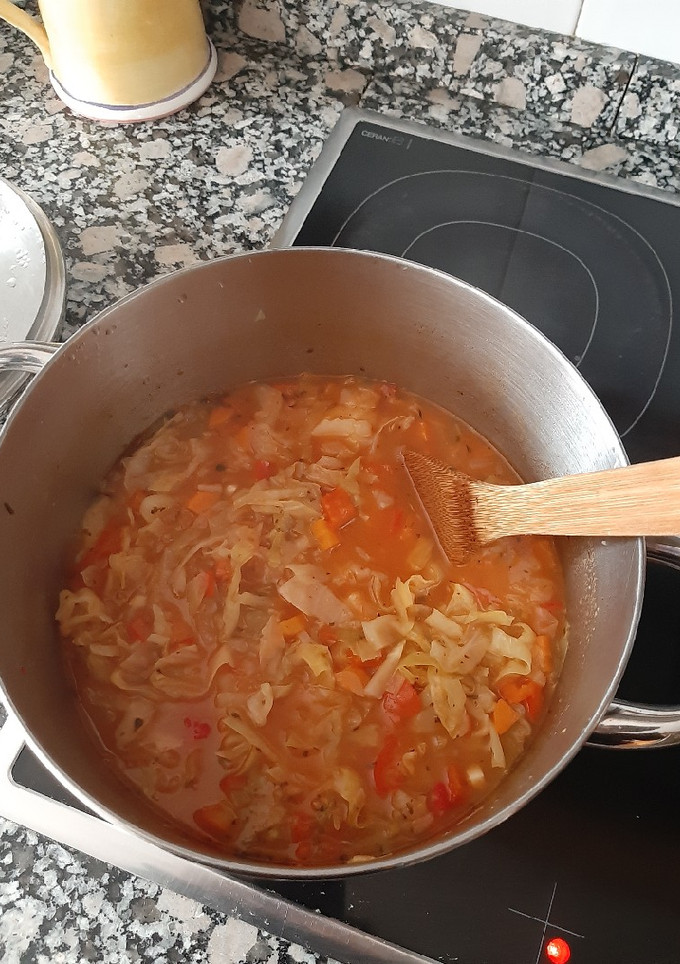 Una foto de Sopa de col