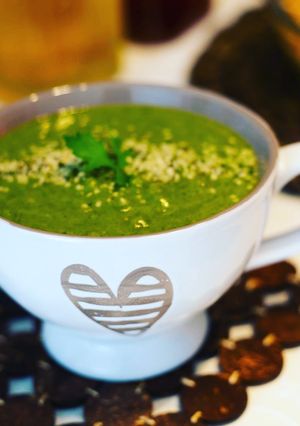 Foto principal de Crema de rúcula con guisantes - veggie