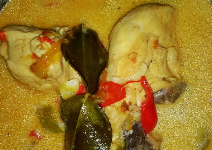 Resep Garang Asam Ayam Tanpa Daun Pisang ala Ani Rahma yang Enak