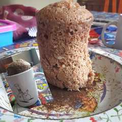 Una foto de Bizcochuelo en una taza