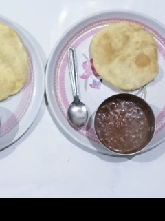 छोले भटूरे (chole bhature recipe in Hindi) रेसिपी मुख्य फोटो