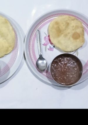 छोले भटूरे (chole bhature recipe in Hindi) रेसिपी मुख्य फोटो