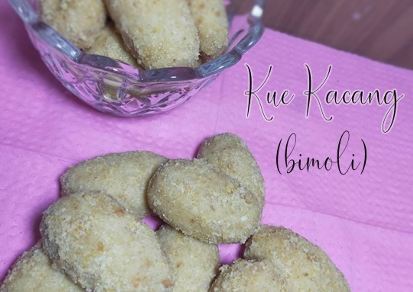 Kue kacang Bimoli
