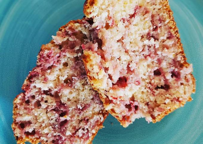 Strawberry bread