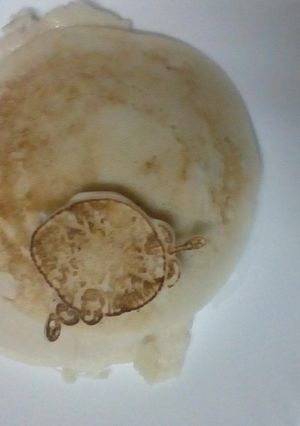 A picture of Egg Appam.