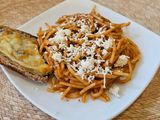 Spaghetti con salsa comercial