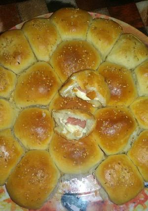 صورة لوصفة خلية نحل بالمرتديلا والجبنة