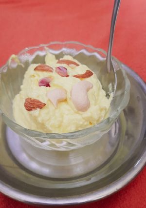 મઠો (Matho Recipe In Gujarati) રેસીપી મુખ્ય ફોટો