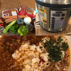 A picture of Stuffed Pepper Soup.
