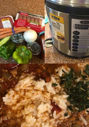 A picture of Stuffed Pepper Soup.