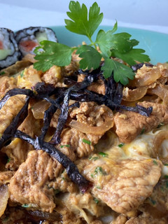 Una foto de Oyako Donburi (親子丼)
