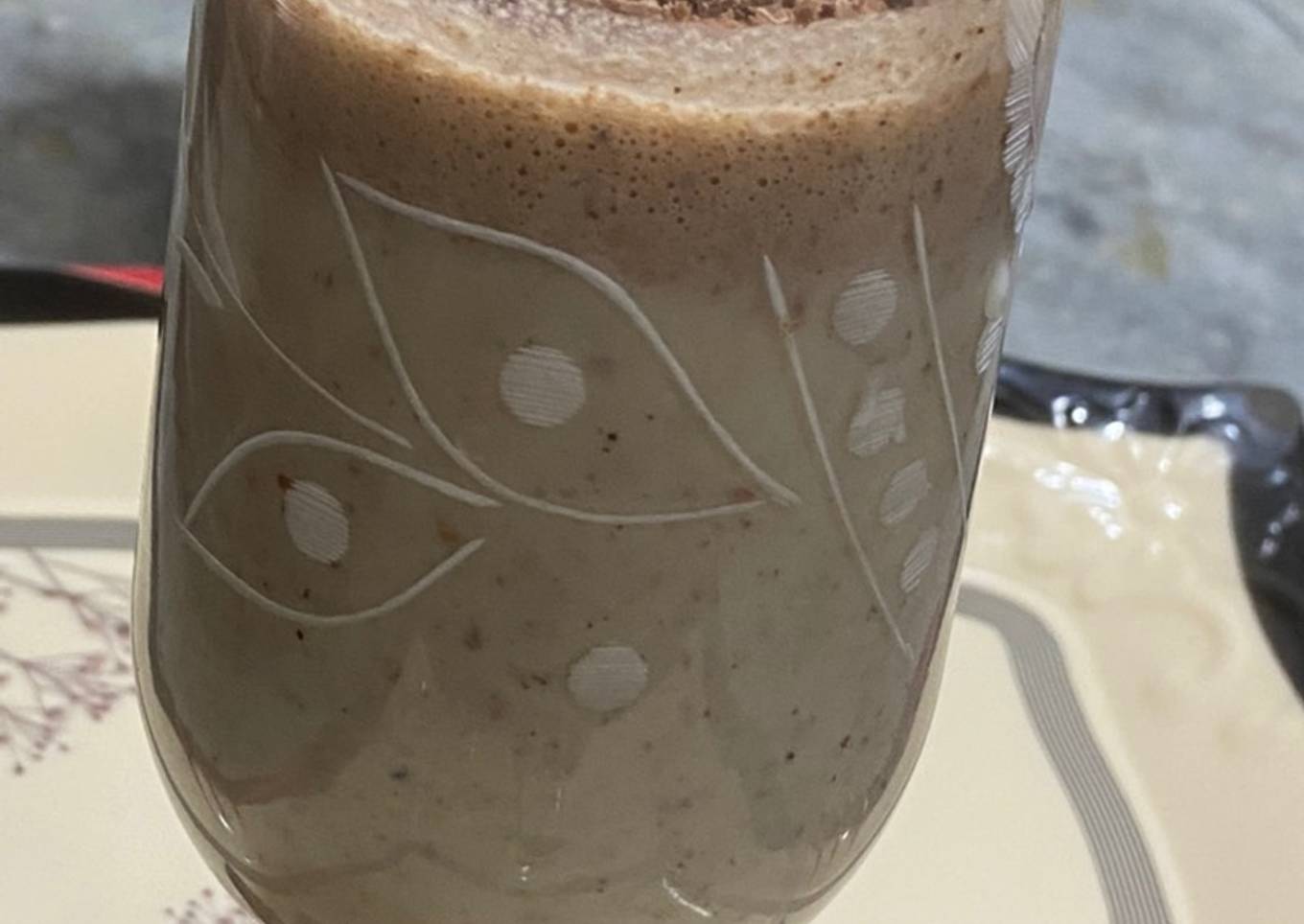 Chocolate Banana Milkshake 🥛