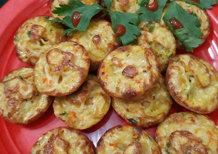  Resep  Martabak  mie wortel  oleh Ucha Puspa Cookpad