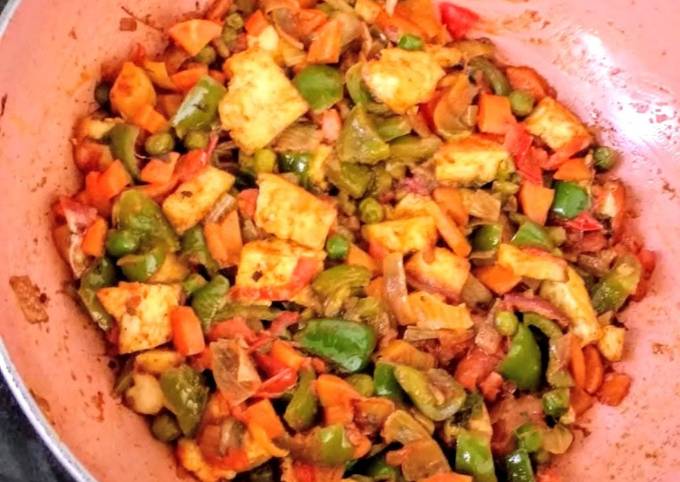 Mixed Vegetable Jalfrezi with paneer