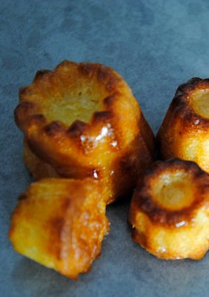 Une photo de Cannelés à la fleur d'oranger